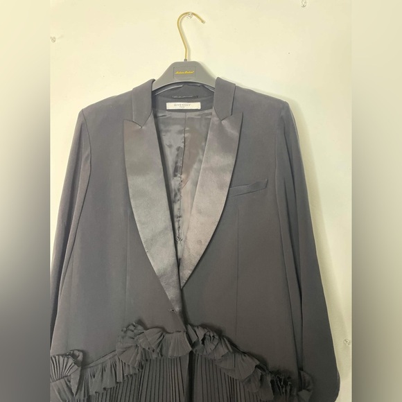 Black oversized silk Givenchy coat size 38/ medium - Picture 7 of 11